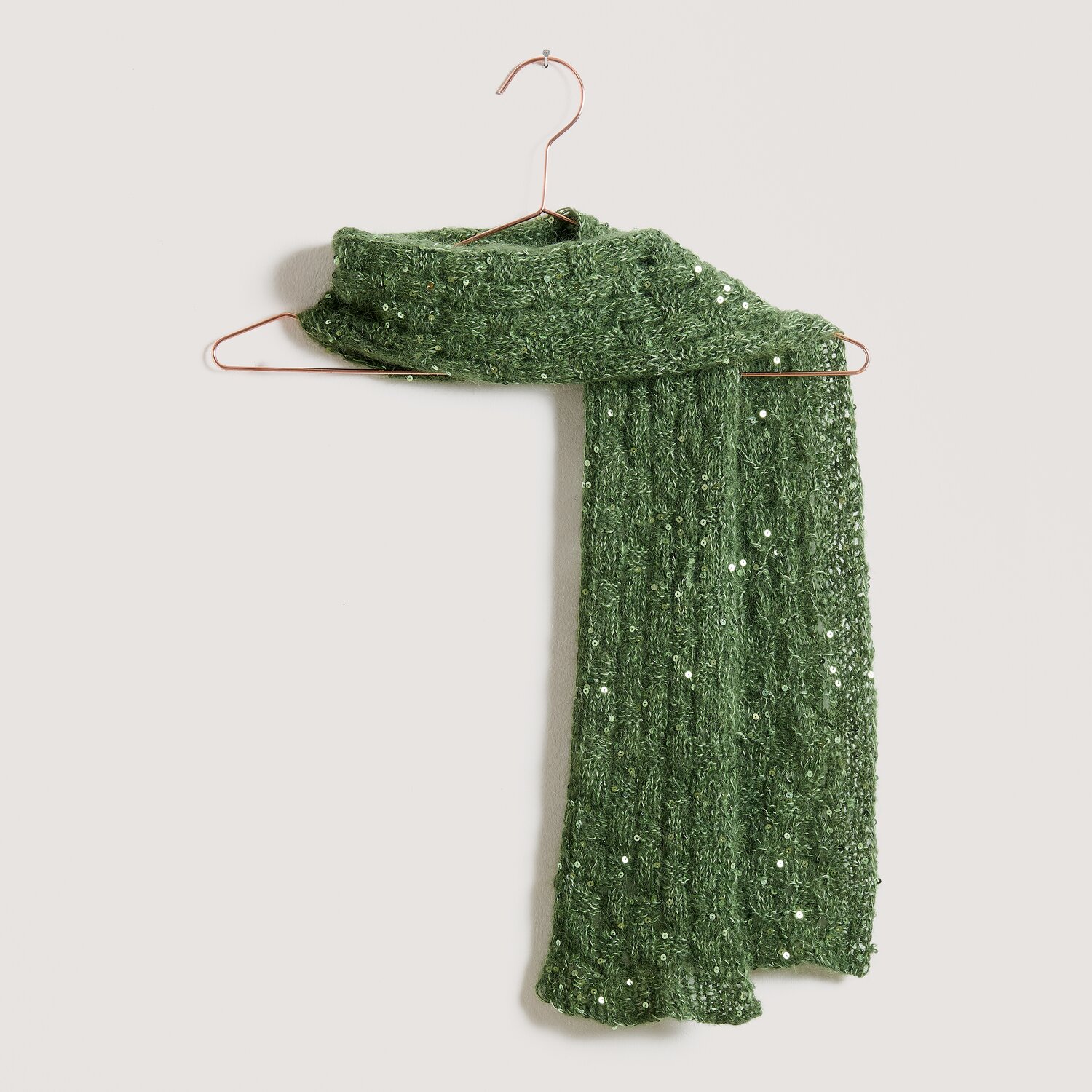 Strickset Kleiner Schal Modell 28 aus Die Neue Masche No. 17 von Rico Design
