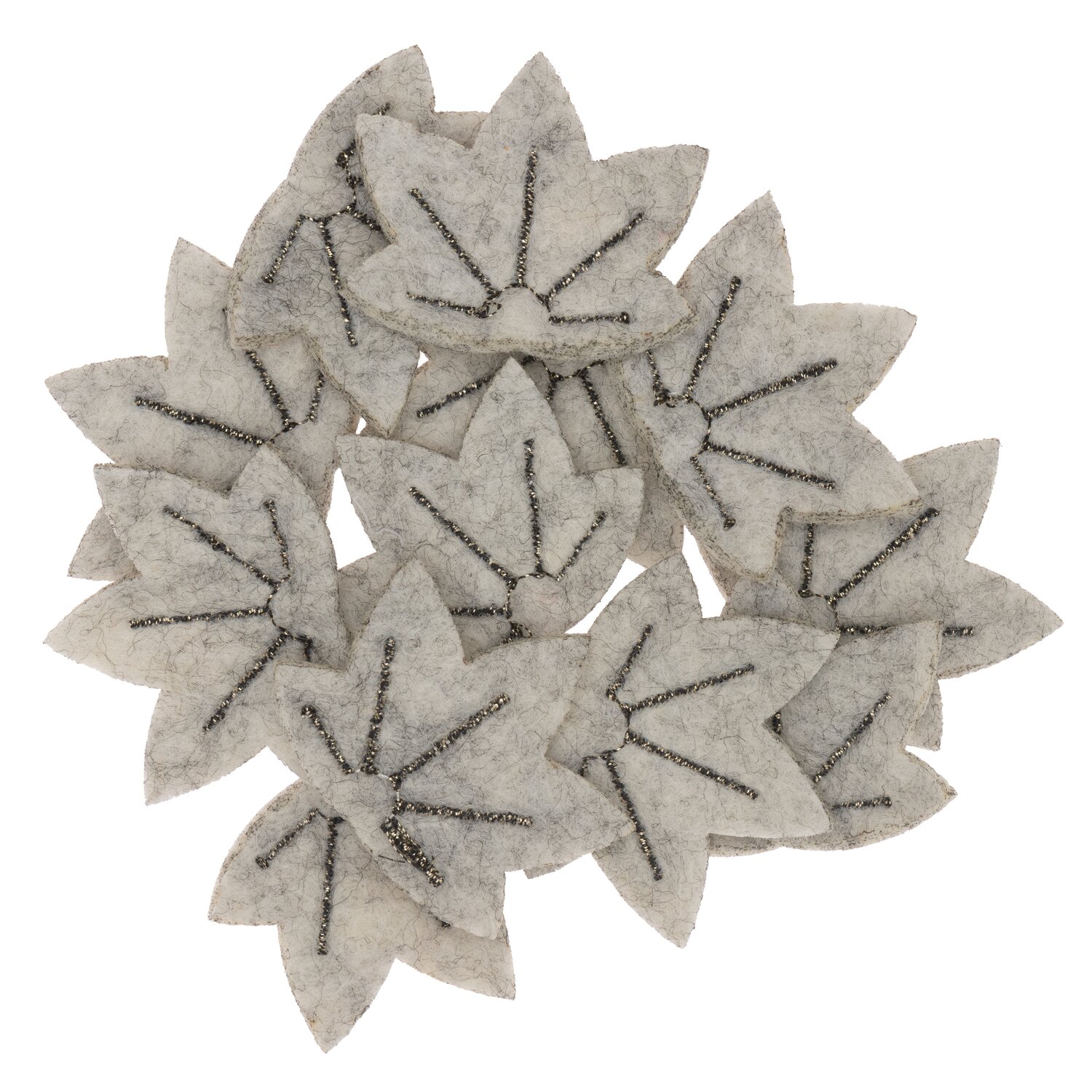 Filzstreu Ahornblatt grau-gold 12 Stück: Graue Filzblätter in Ahornform, ideal für Dekorationen.