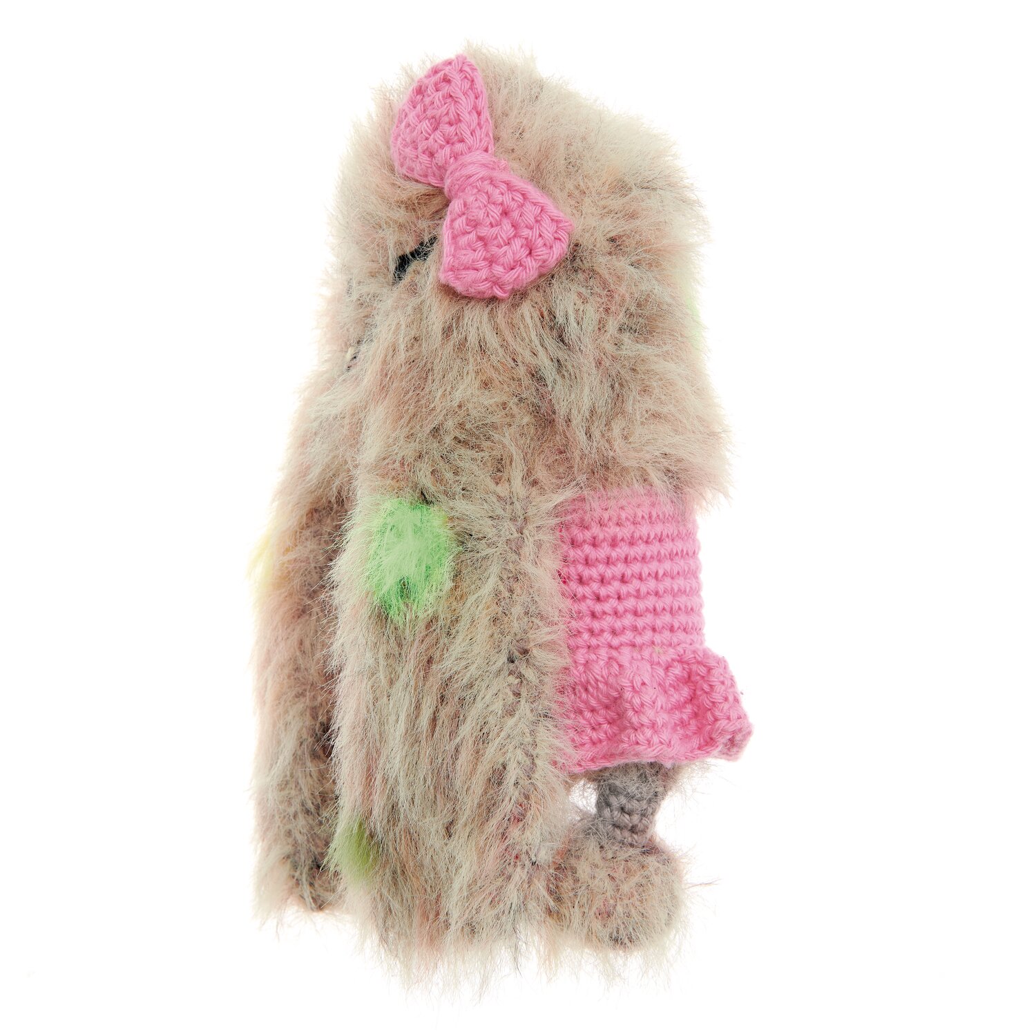 Ricorumi Marvellous Monsters Under My Bed, gehäkeltes Plüschmonster mit rosa Kleid und Schleife, bunter Flauschpelz mit grünen Akzenten von Rico Design
