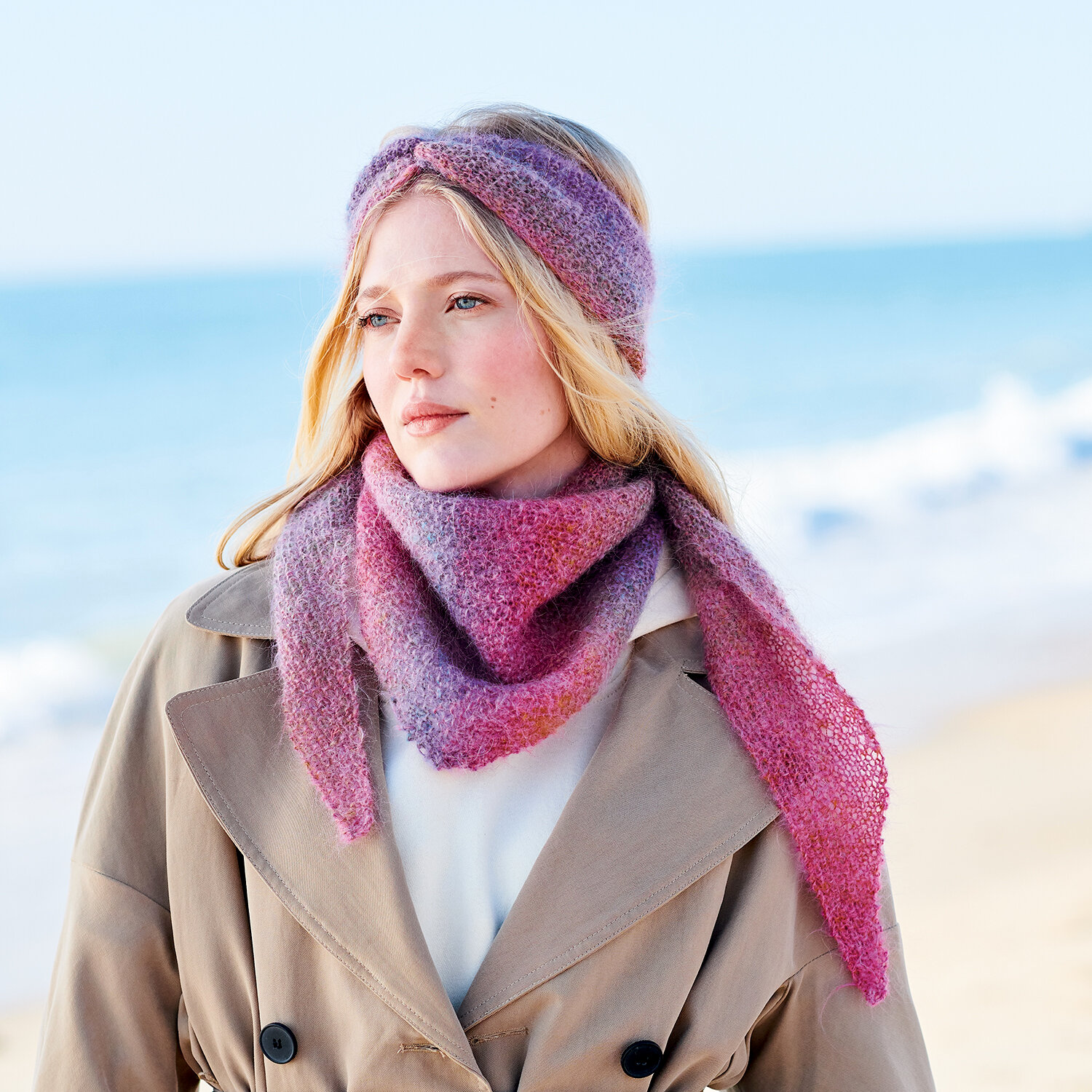 Strickanleitung Stirnband und Tuch aus Fashion Mohair Rainbows von idee. Creativmarkt 
