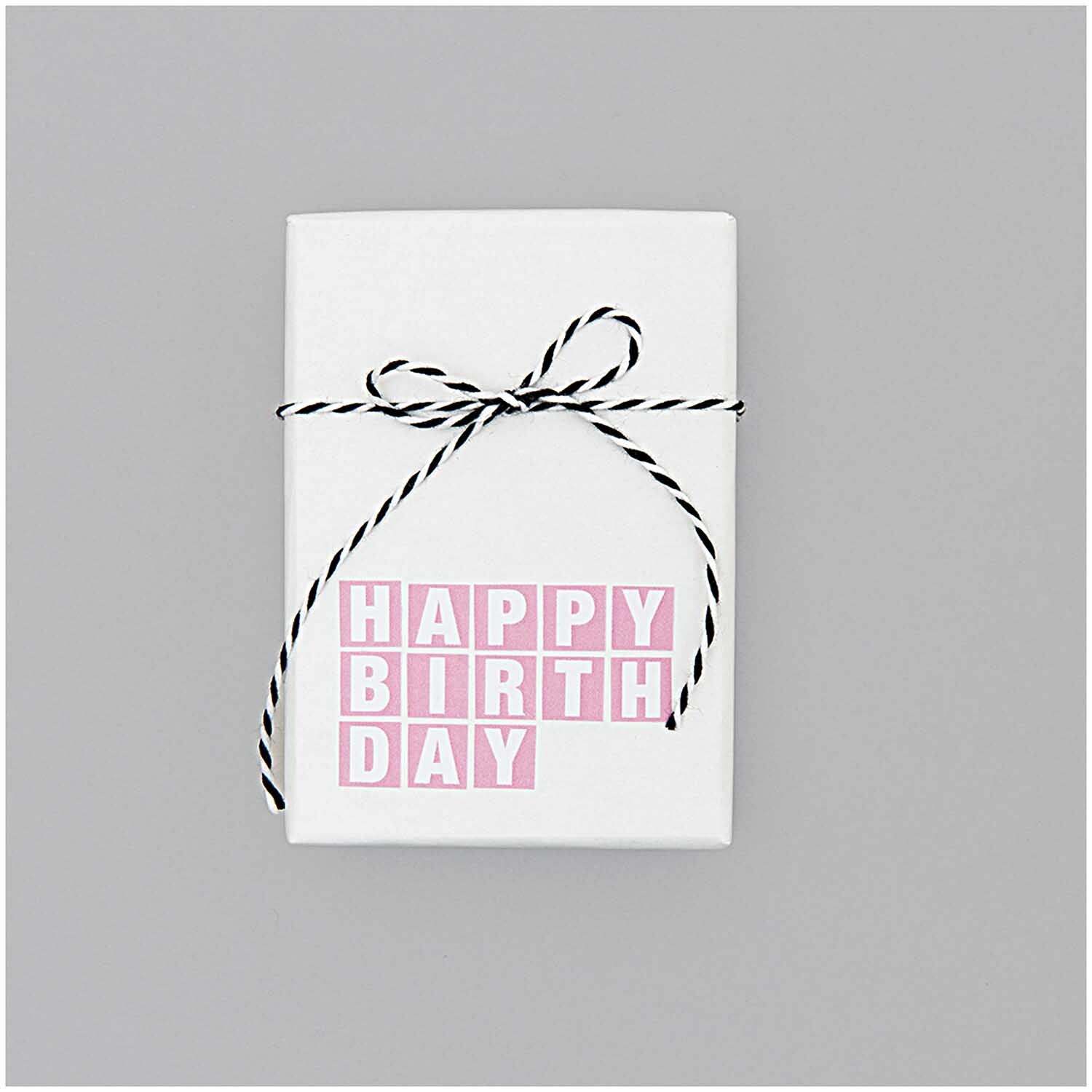 Paper Poetry Office Sticker Buchstaben pink-weiß 4 Bogen Paper Poetry Office Sticker Buchstaben pink-weiß 4 Bogen