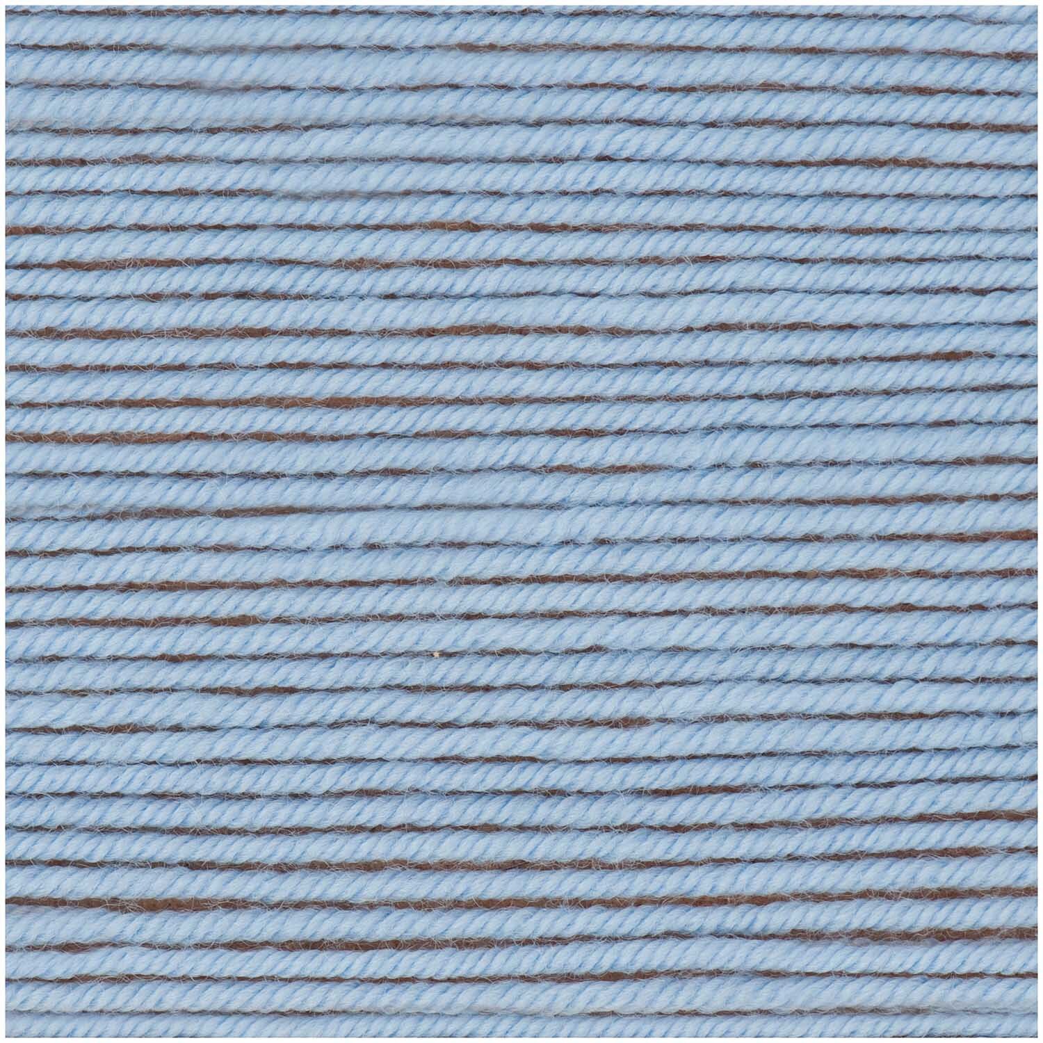 Siena: Hellblaue Wolle von Wolle Rödel, 50g Knäuel mit 135m Länge, ideal für Strickprojekte.