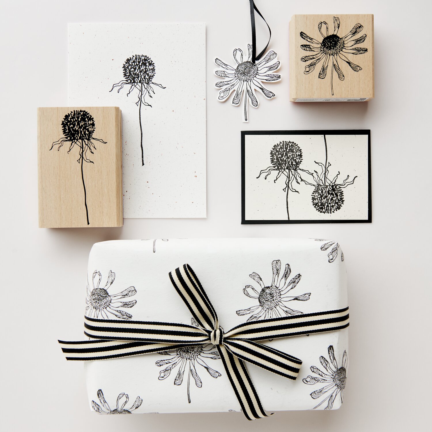 Paper Poetry Webband Duo Streifen Schwarz/Creme 16mmx3m von Rico Design