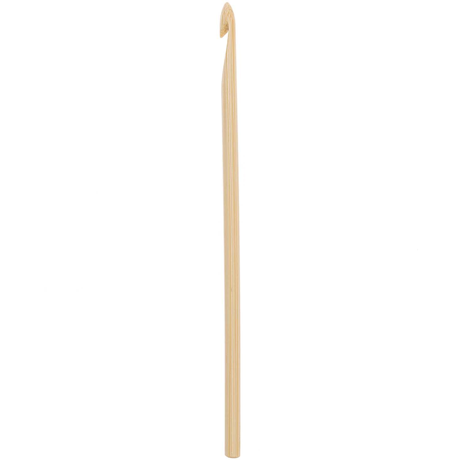 Häkelnadel Bambus von Rico Design, aus hellem Holz, ideal für komfortables Häkeln.