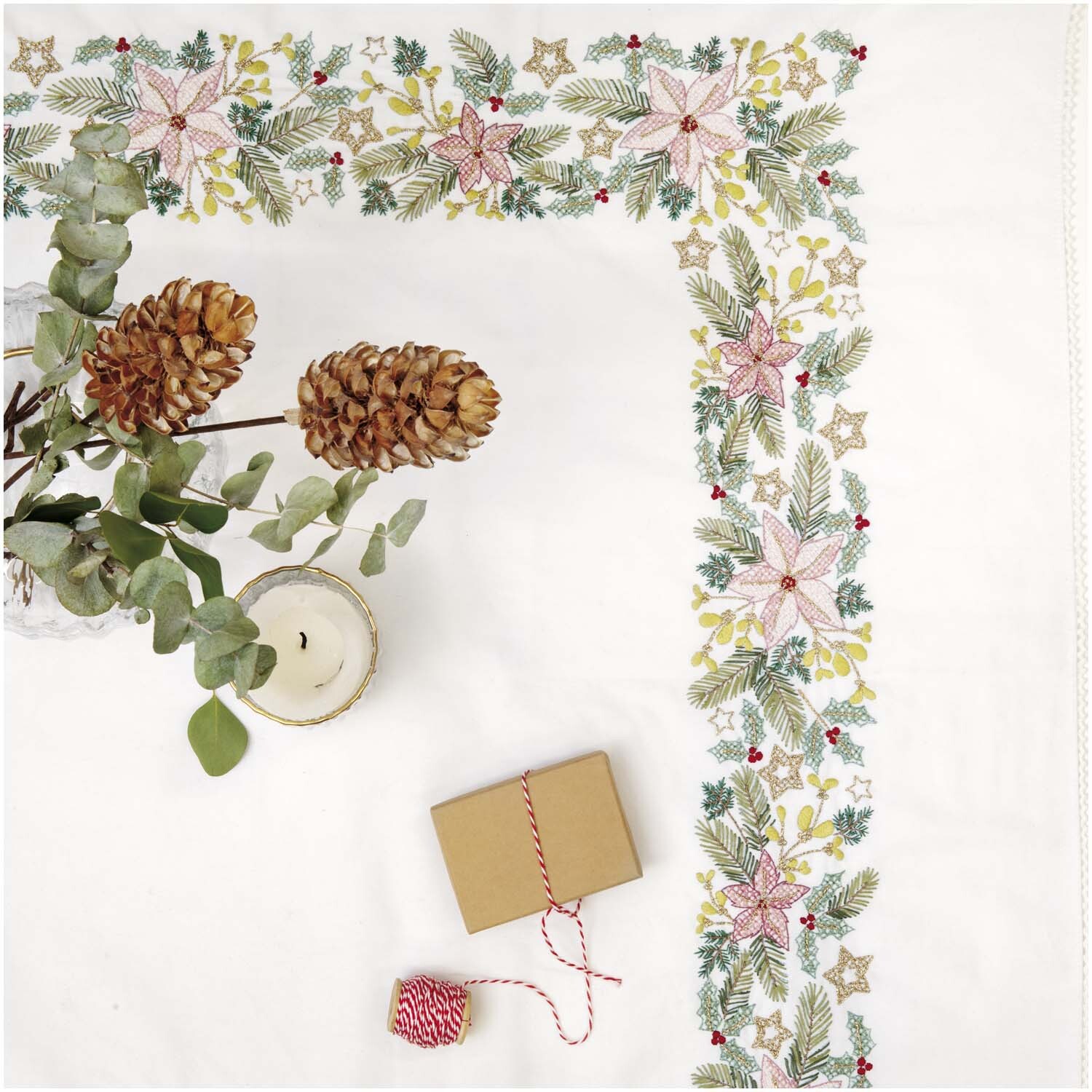 Stickpackung Tischdecke Weihnachtssterne 95x95cm