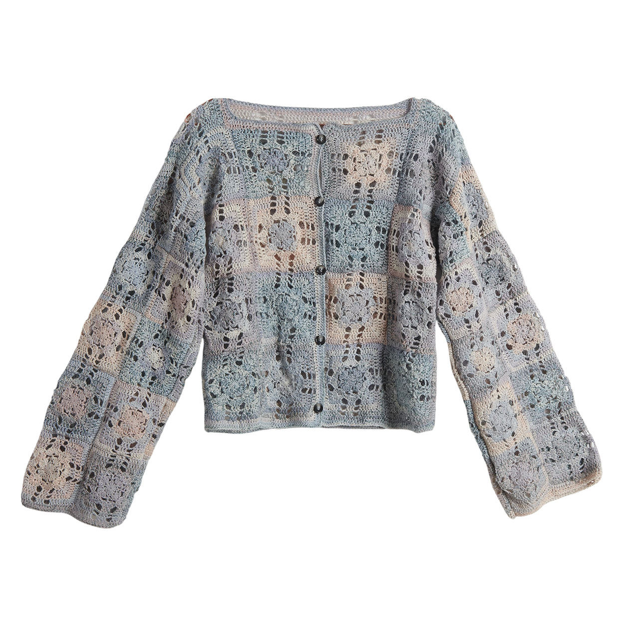 Damen-Häkeljacke auf hellem Untergrund