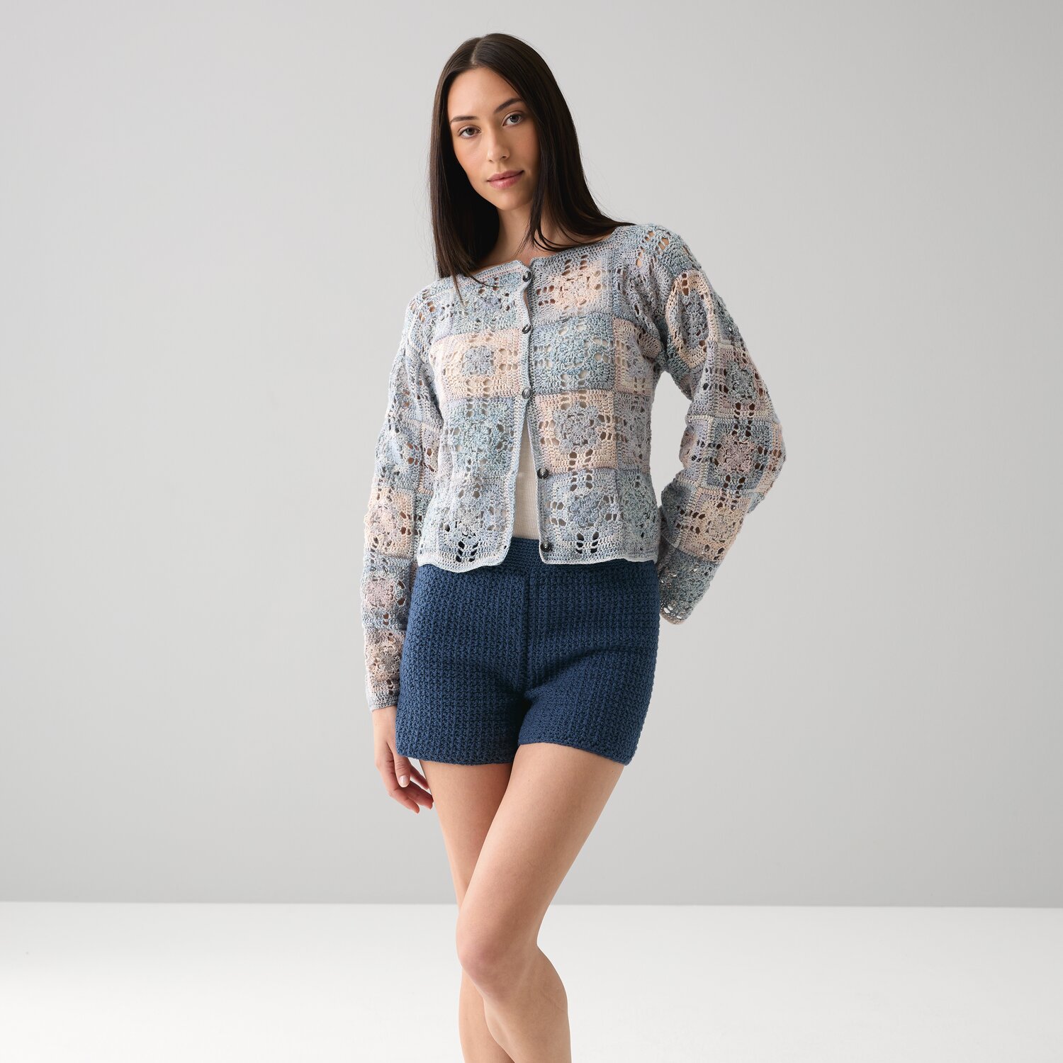 Häkelset Jacke Modell 07 aus Die Neue Masche No. 15 von idee. Creativmarkt