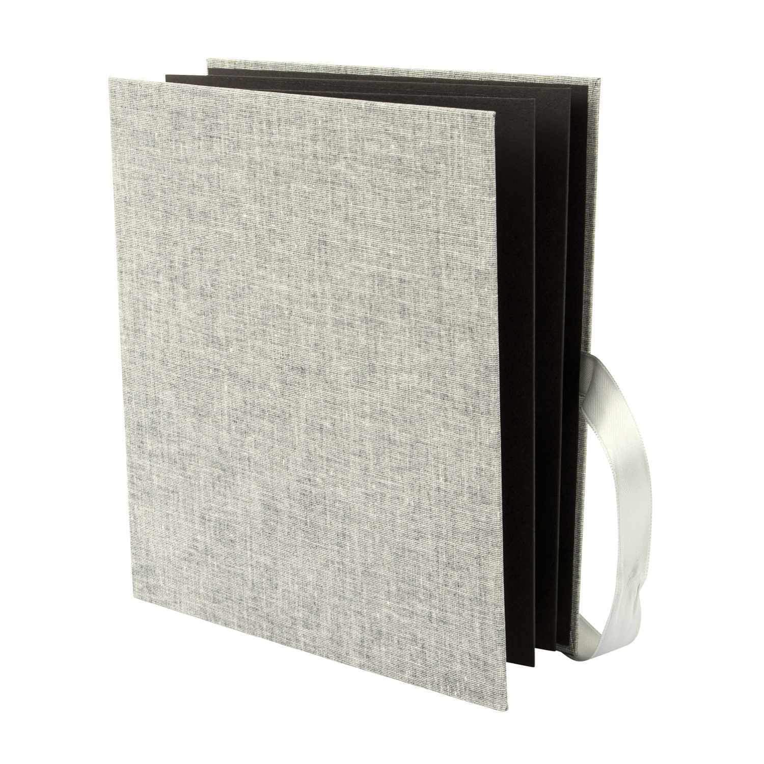 Leporello 15,5x19cm für 10 Fotos schwarze Seiten Farbe Hellgrau von Goldbuch Georg Brückner Leporello 15,5x19cm für 10 Fotos mit schwarzen Seiten, hellgraues Cover, von goldbuch. Ideal für Erinnerungen.