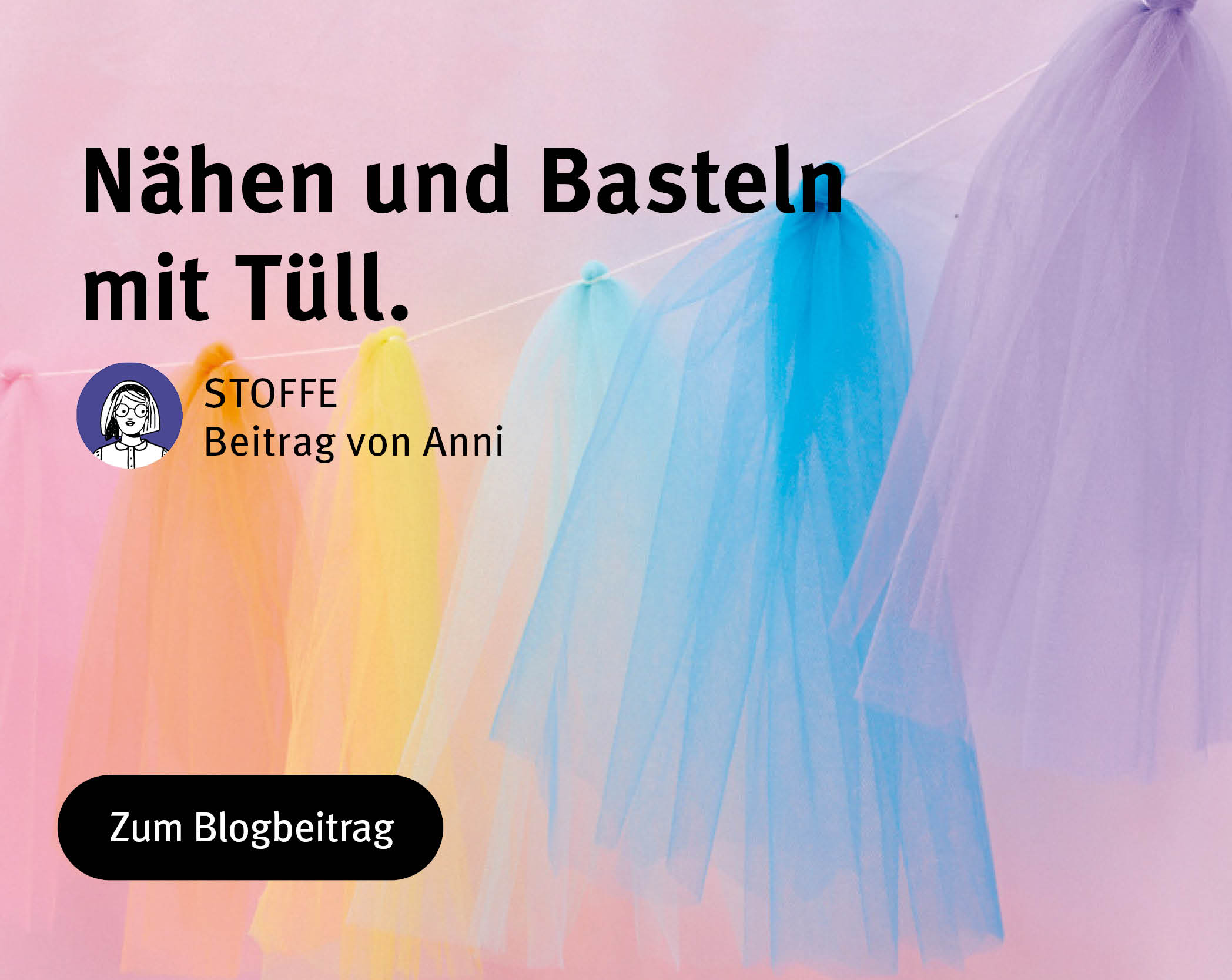 bunte Tüllabschnitte an einer Leine