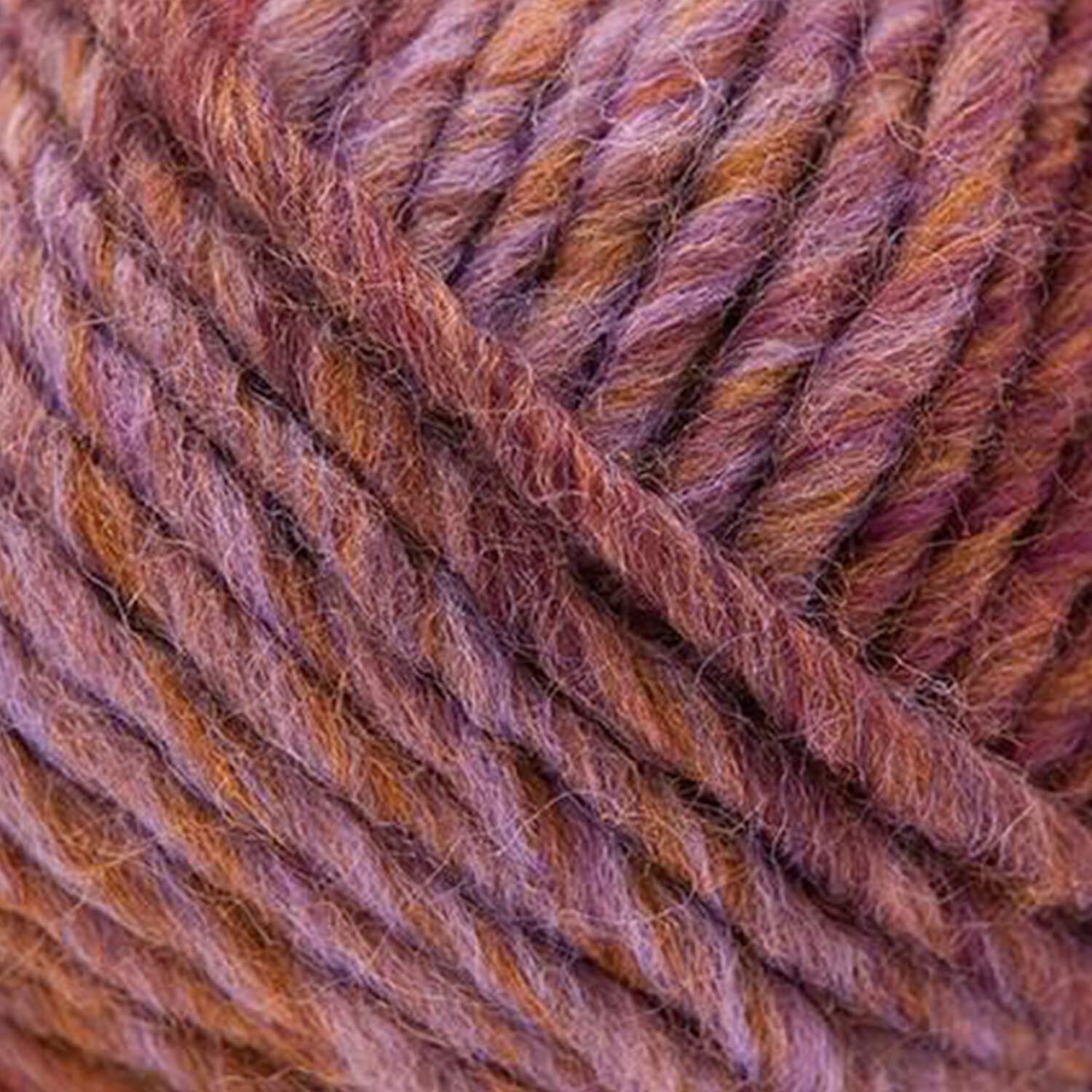Creative Melange super chunky: Weiches Garn in Rot-Marine von Rico Design, ideal für warme Strickprojekte.
