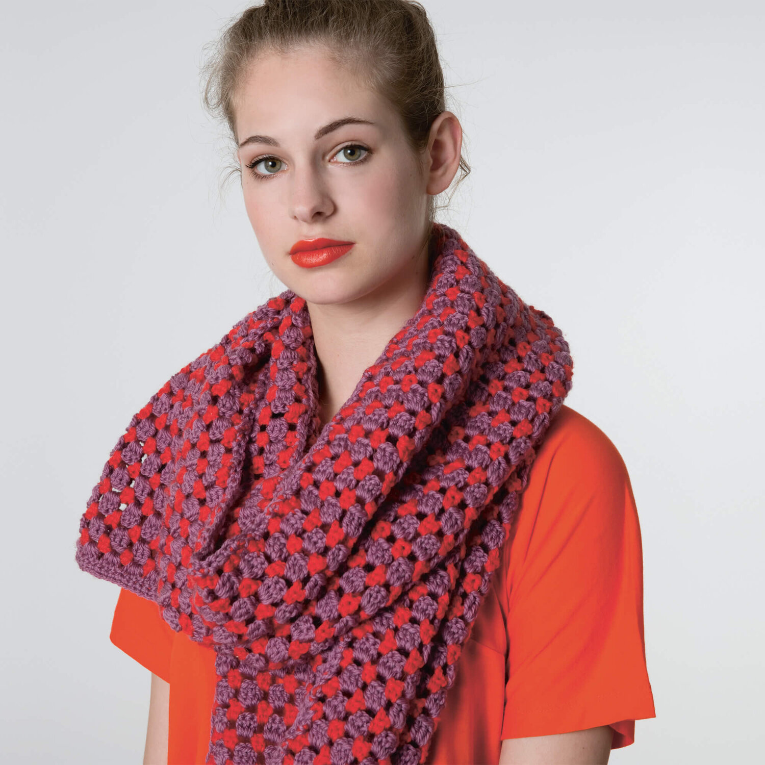 Häkelanleitung Lochmusterschal aus Soft Merino von idee. Creativmarkt