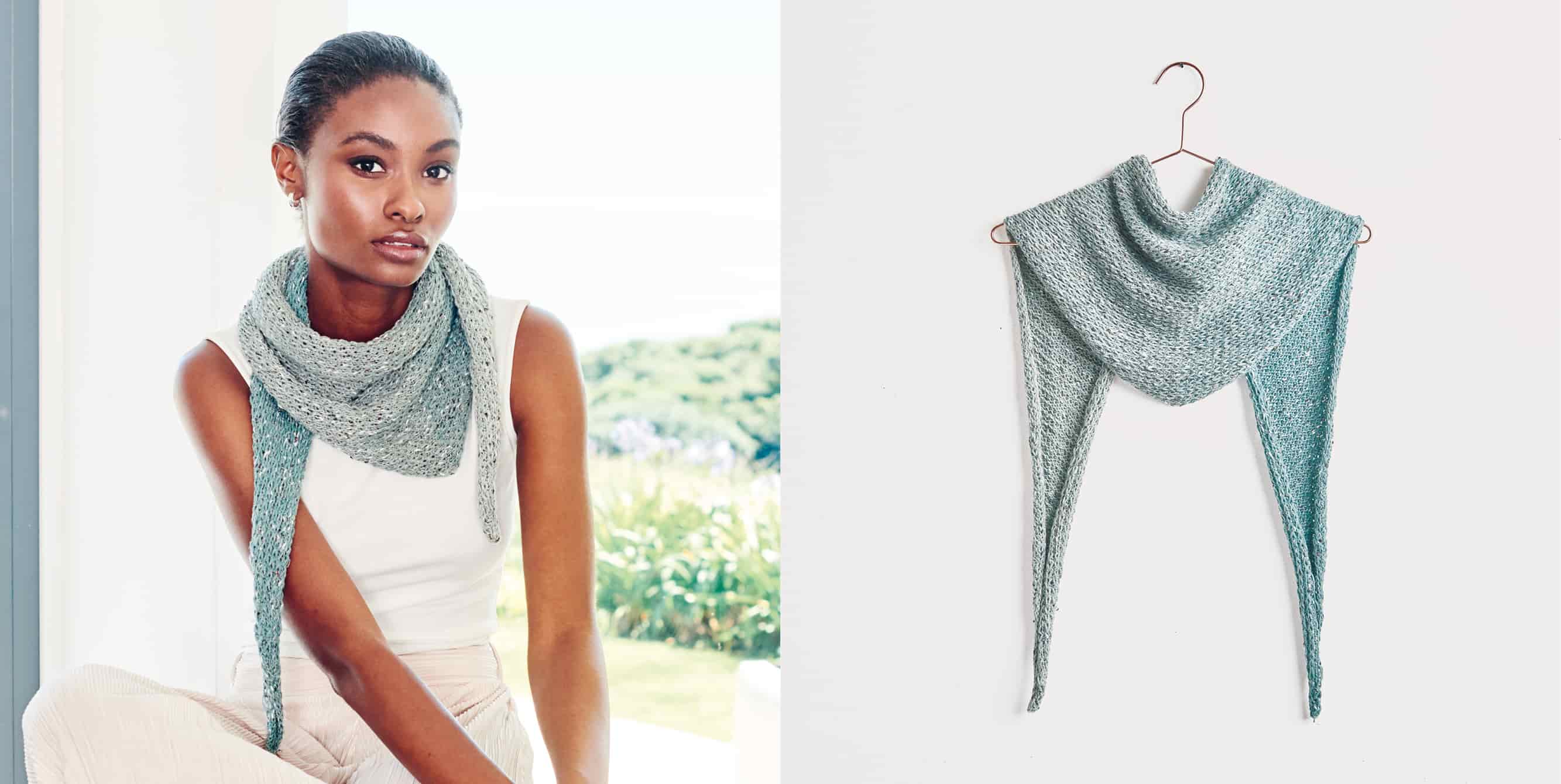 Gestricktes Dreieckstuch Modell 10a aus Lovewool No. 20 getragen am Model und auf einem Bügel