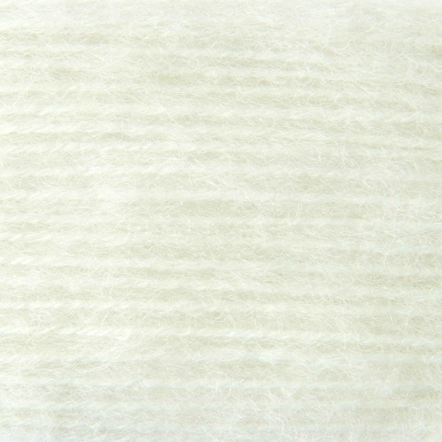 Luxury Merino Alpaca Dream aran, weiches Garn in Cremeweiß, 50g Knäuel mit 125m Länge. Ideal für hochwertige Strickprojekte.