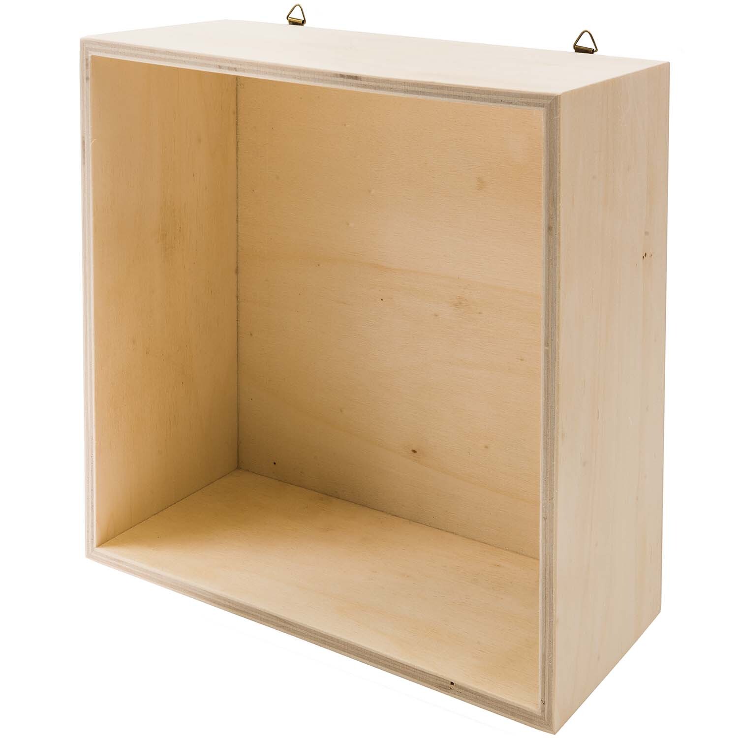 Holzbox quadratisch von Rico Design: Naturfarbene, offene Box mit zwei Aufhängern, ideal für Dekoration oder Aufbewahrung.