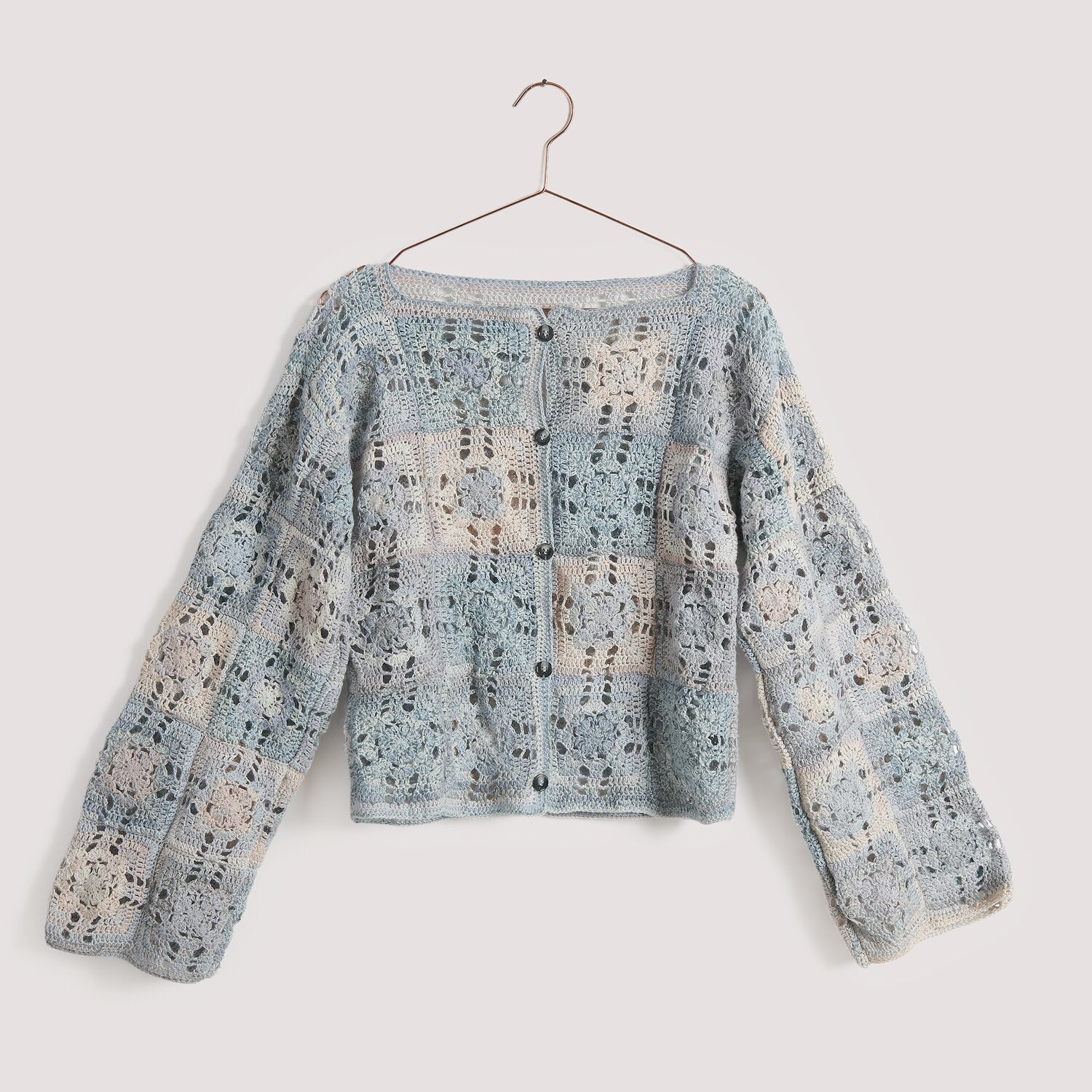 Knopf grau 1,7cm strukturiert von Rico Design