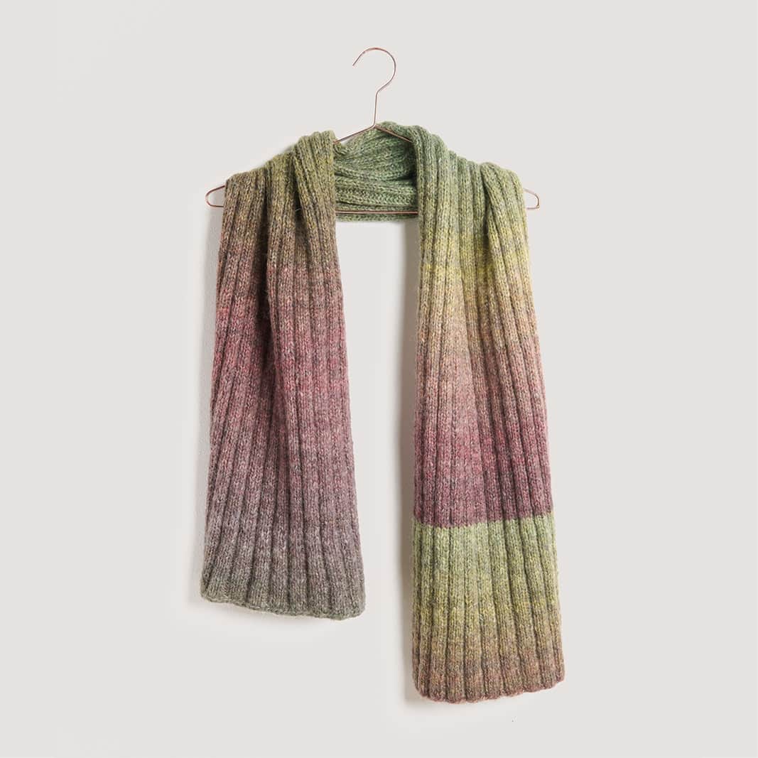 Gestrickter Schal: Modell 23 aus dem Heft Lovewool No. 23