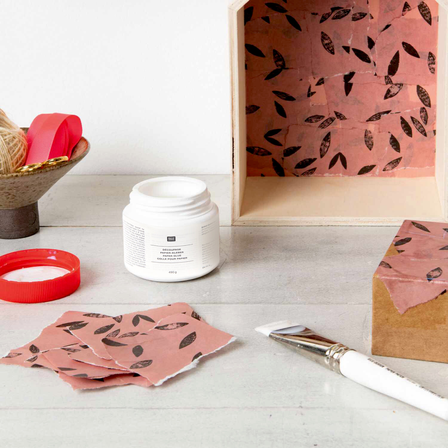 Paper Poetry Kleber Inhalt 490g von Rico Design