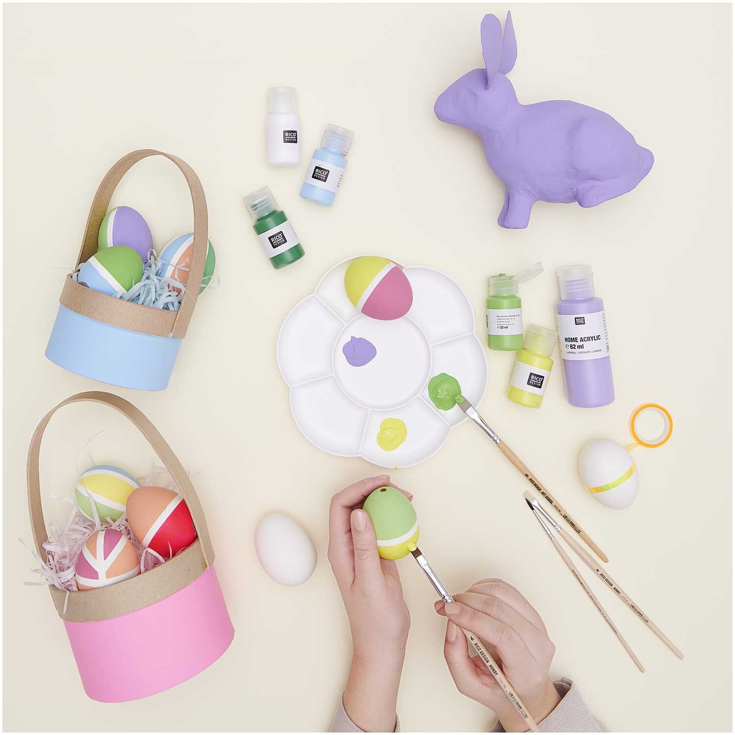 Home Acrylic  82ml Farbe Lavendel von Rico Design Home Acrylic: Ostereier-Malset mit Pinseln, Farben und einem lila Hasen von Rico Design. Perfekt für kreative Osterdekorationen.