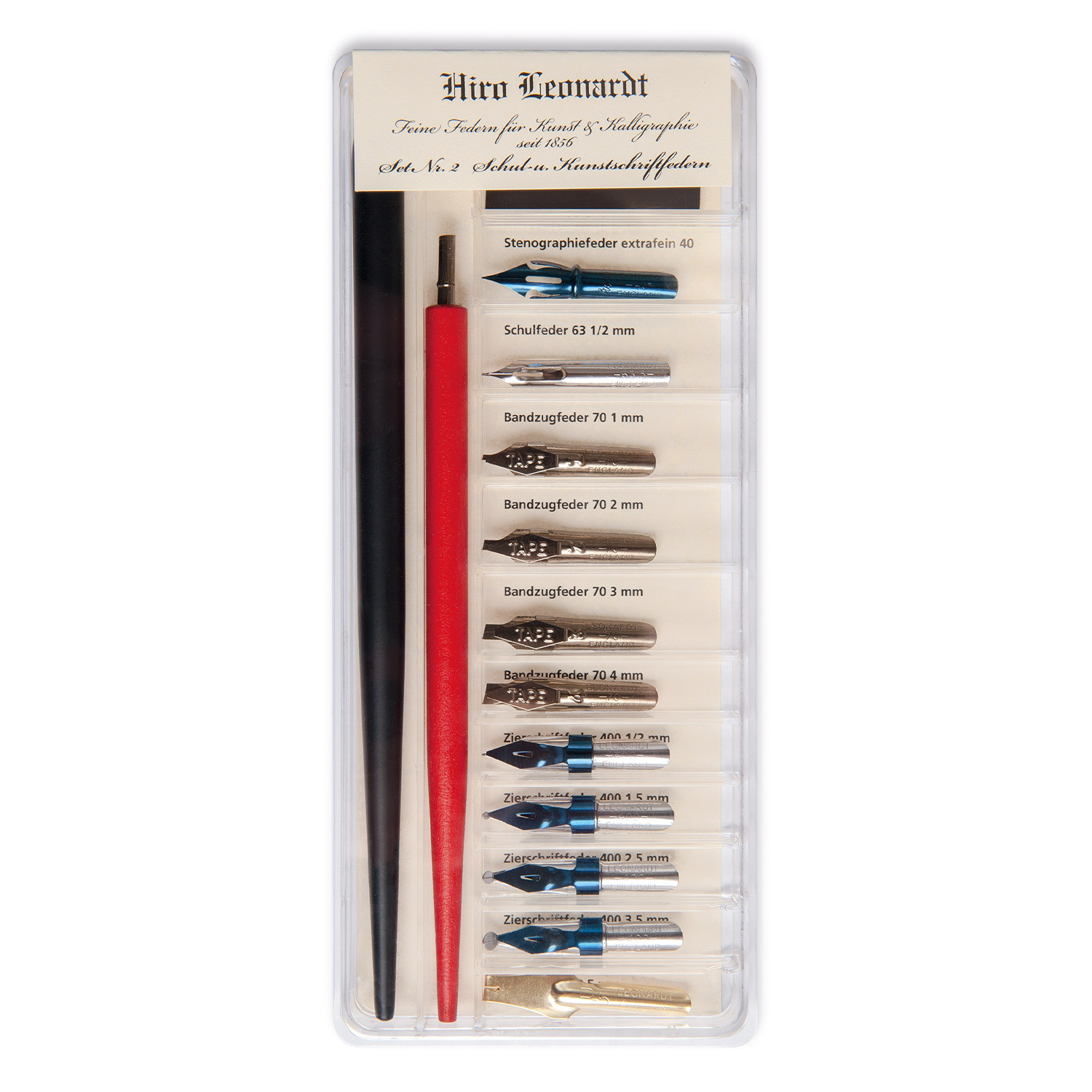 Set Schreibfedern: Ein Set mit verschiedenen Schreibfedern und Haltern in einer transparenten Verpackung.