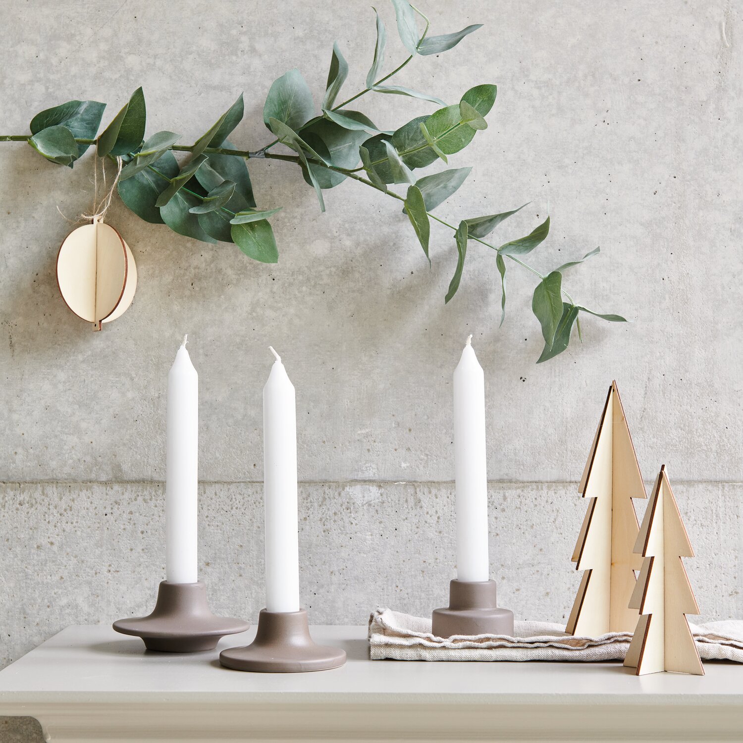 Keramikkerzenhalter 9x9x4,8cm Farbe Creme von Rico Design