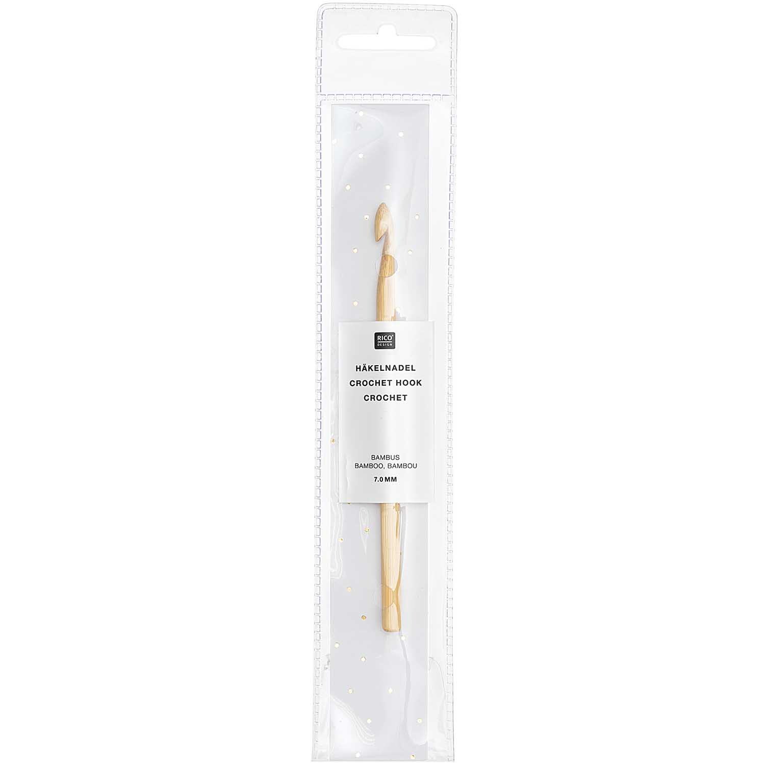 Häkelnadel Bambus Stärke 7,0 von Rico Design Häkelnadel Bambus von Rico Design in transparenter Verpackung, ideal für Handarbeitsprojekte.