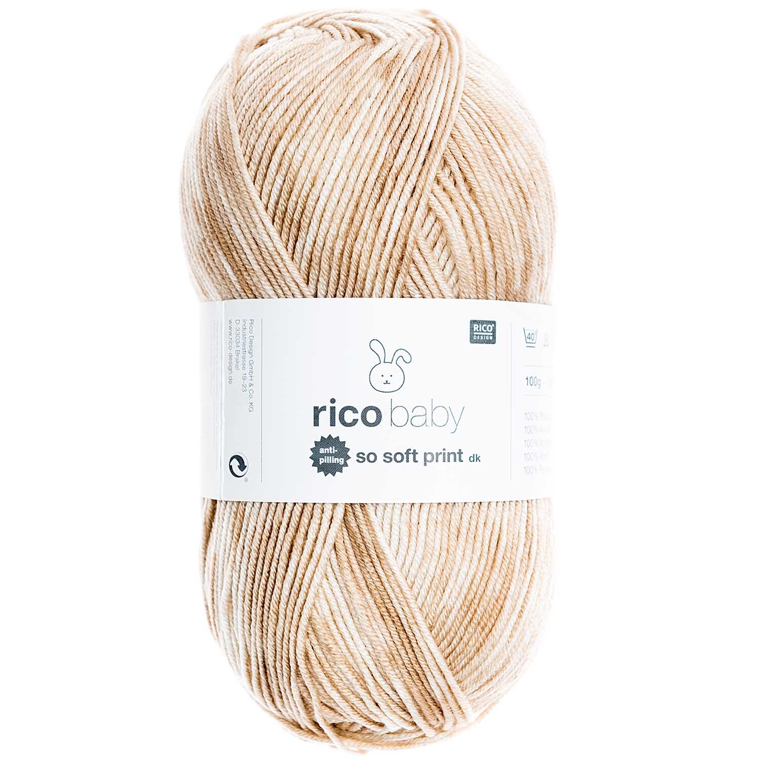Rico Baby So Soft Print dk: Weiches, beiges Garnknäuel von Rico Design, ideal für Babyprojekte.