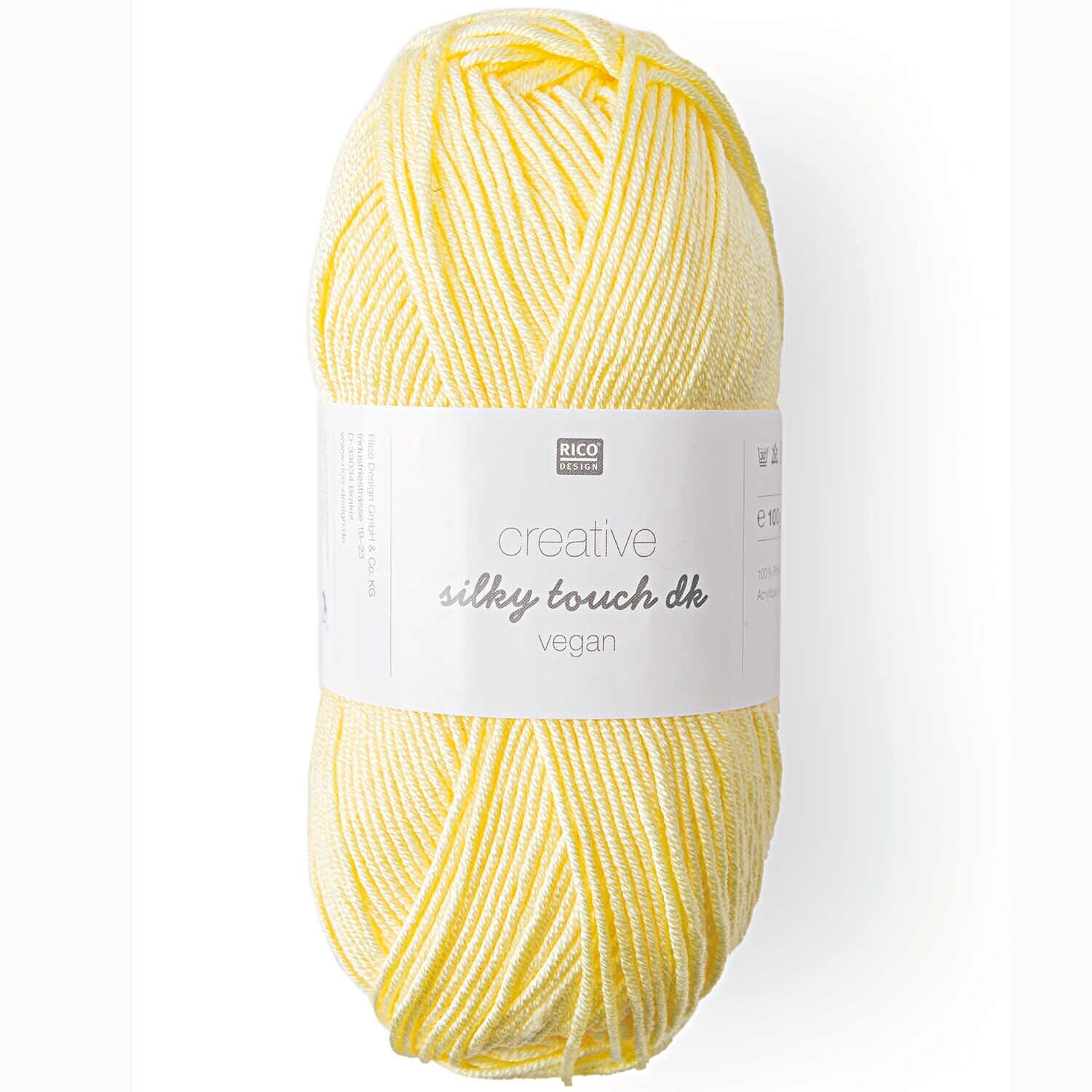 Creative Silky Touch dk 100g 220m Farbe Pastellgelb von Rico Design Creative Silky Touch dk: Weiches, pastellgelbes Garnknäuel von Rico Design, ideal für vegane Strickprojekte.