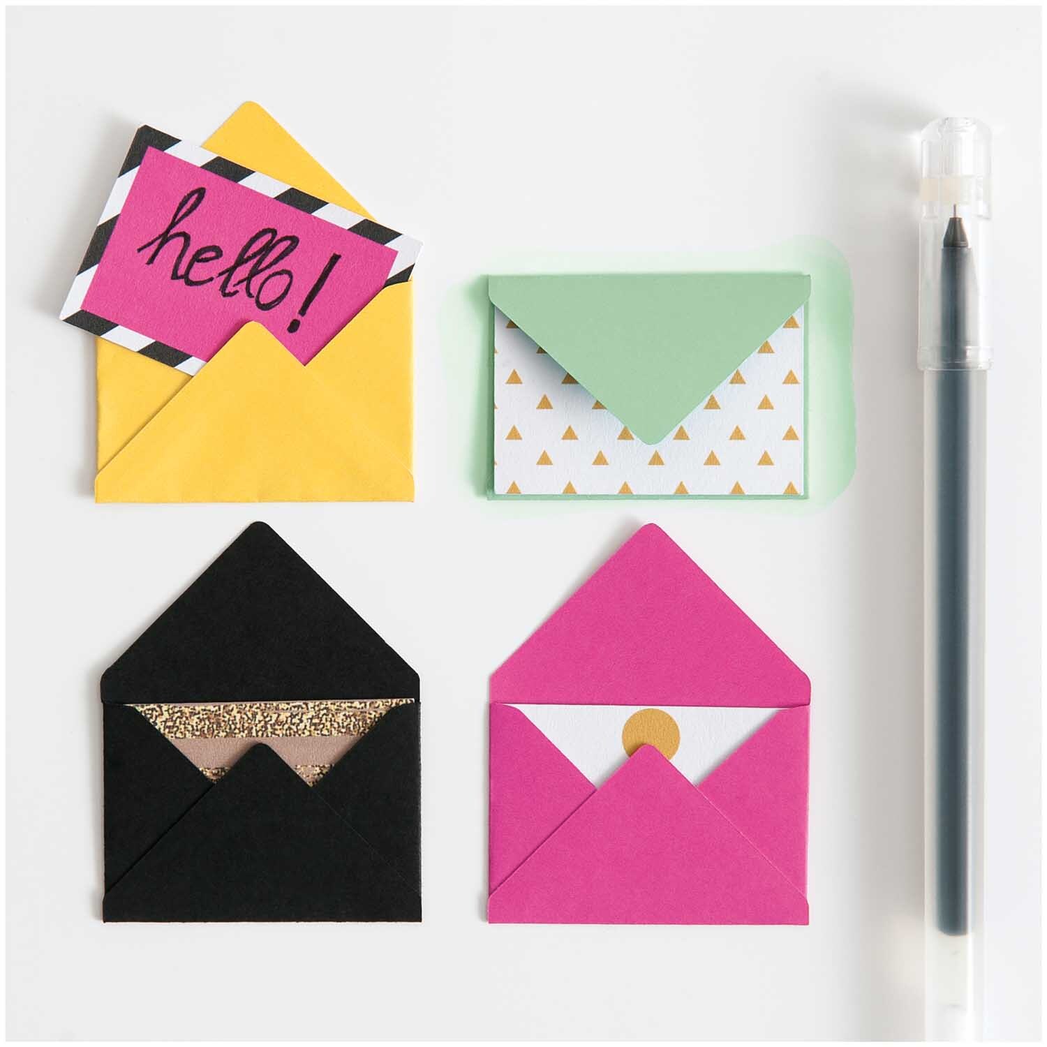 Paper Poetry Mini Briefe schwarz 3x4,5cm 10 Stück Paper Poetry Mini Briefe schwarz 3x4,5cm 10 Stück