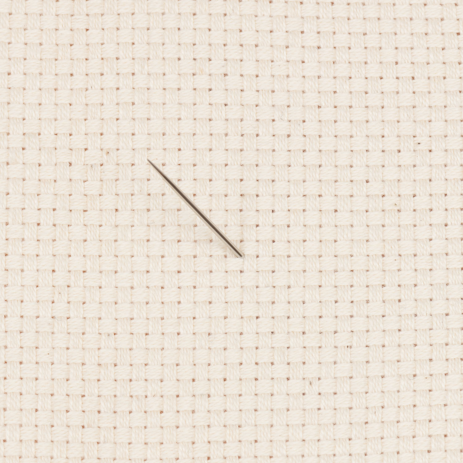 Schritt 1 in der Stickanleitung für einen gezählten Kreuzstich
