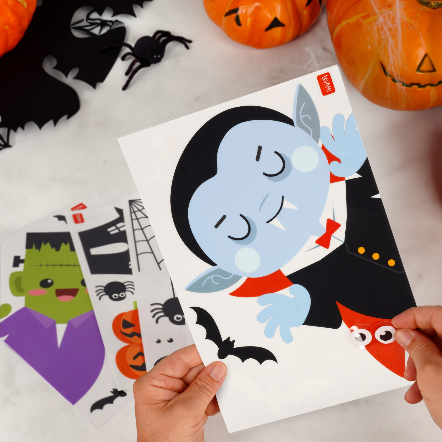 Fenster Sticker Windo-Wow: Halloween-Motive mit Vampir und Kürbissen, 35-teilig, von Legami.