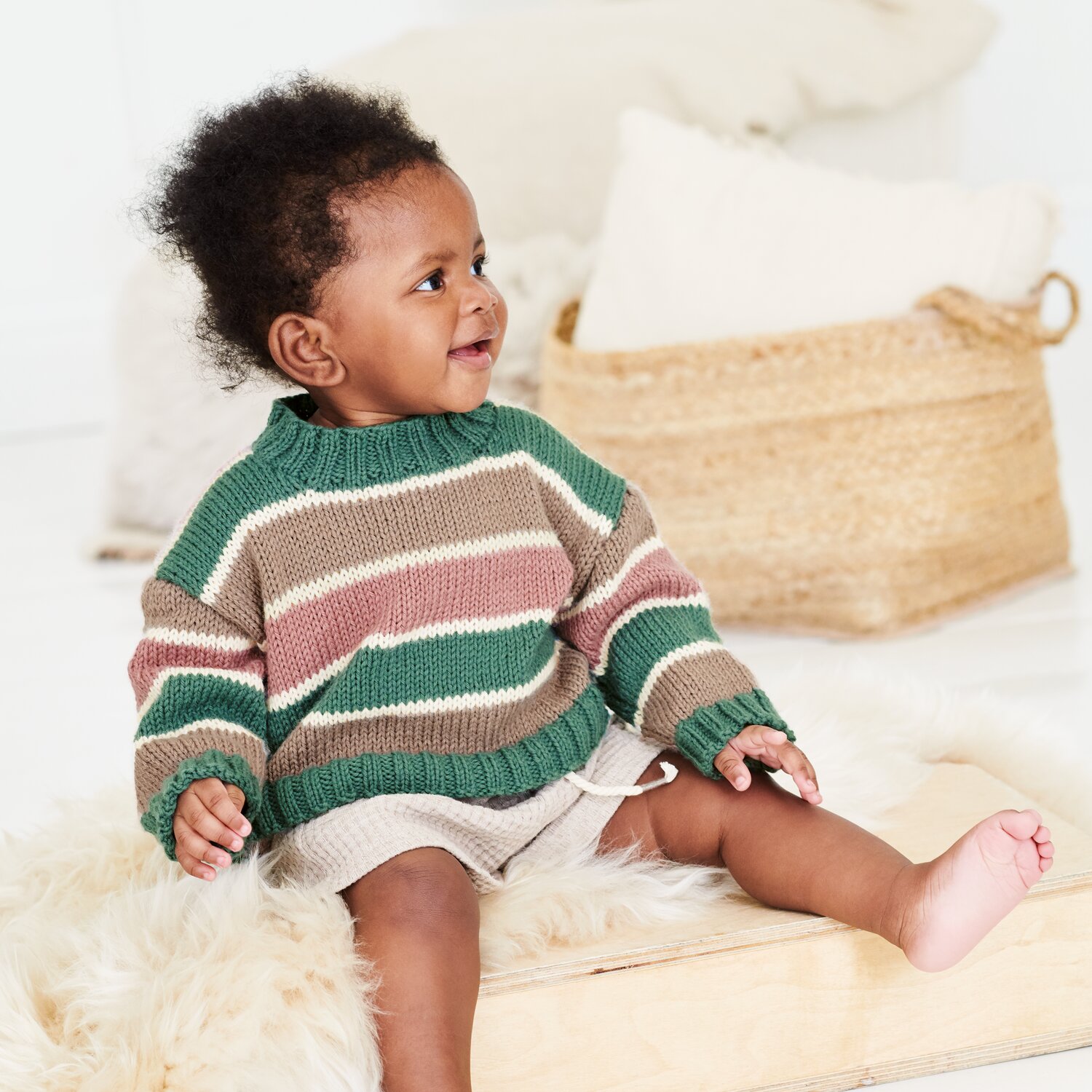Strickset Pullover Modell 22 aus Baby 044 von Rico Design