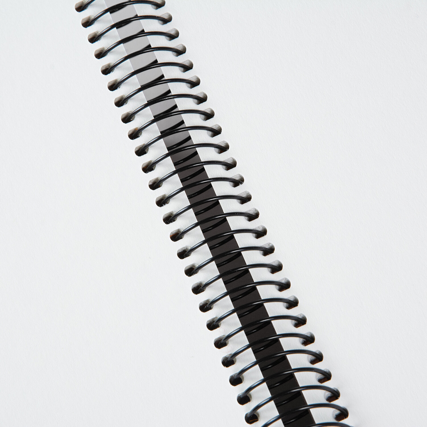 Spiralalbum 24x17cm Leinen 40 weiße Seiten Farbe Lavender von Goldbuch Georg Brückner 