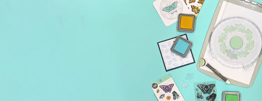 Sizzix Stencil & Stamp Tool mit Stempeln und fertigen Karten