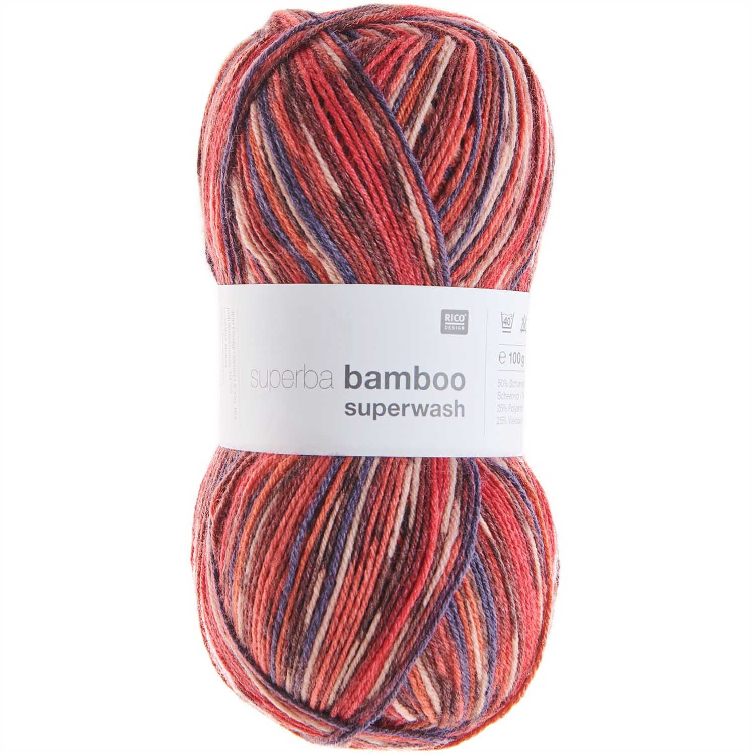 Superba Bamboo superwash: Weiches Garn in Rot Mix von Rico Design, 100g Knäuel mit 420m Länge. Ideal für Strickprojekte.