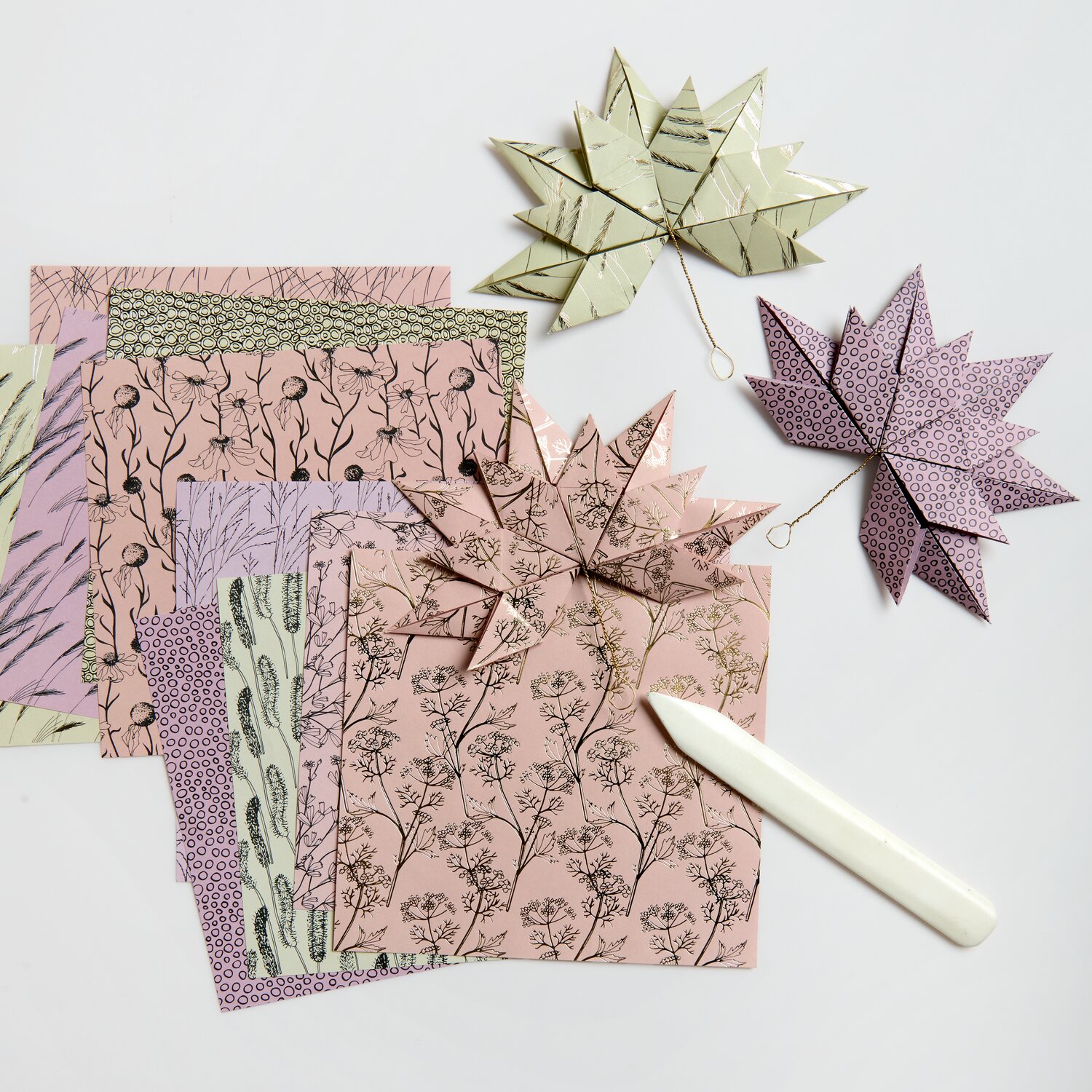 Paper Poetry Origami In the Meadow 100 Blatt 15x15cm von Rico Design