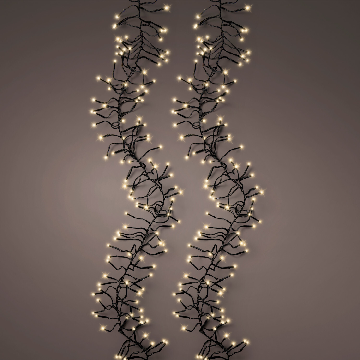 LED Clusterbeleuchtung outdoor: Warmweiße Lichterkette, 420cm lang, ideal für stimmungsvolle Außenbeleuchtung.