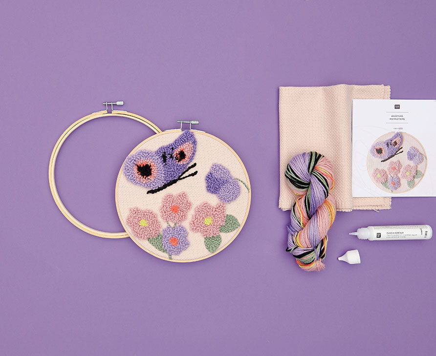 Punch Needle Set mit Frühlingsmotiv Schmetterling