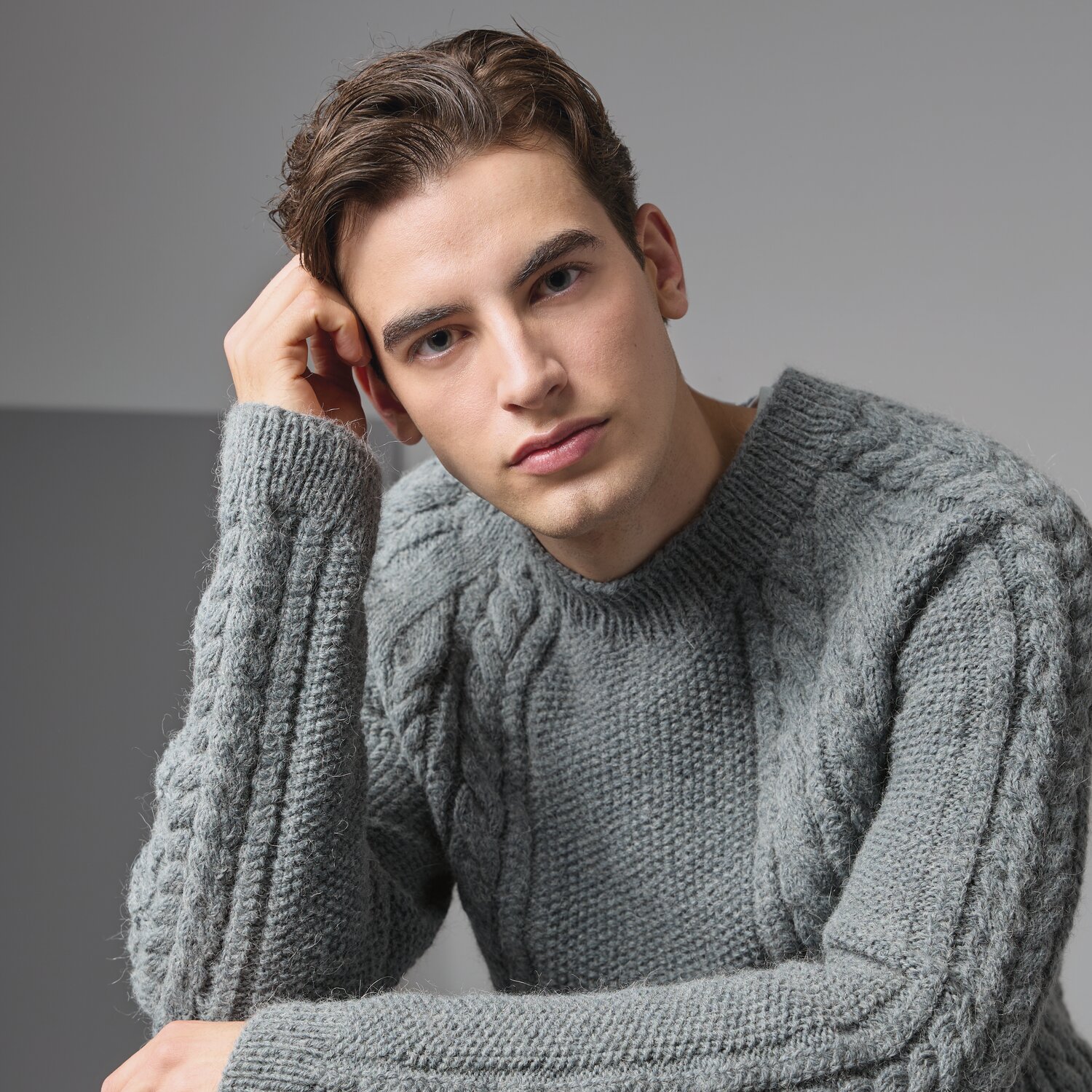 Strickset Pullover Modell 15 aus Made by Me Men No. 3 von Rico Design