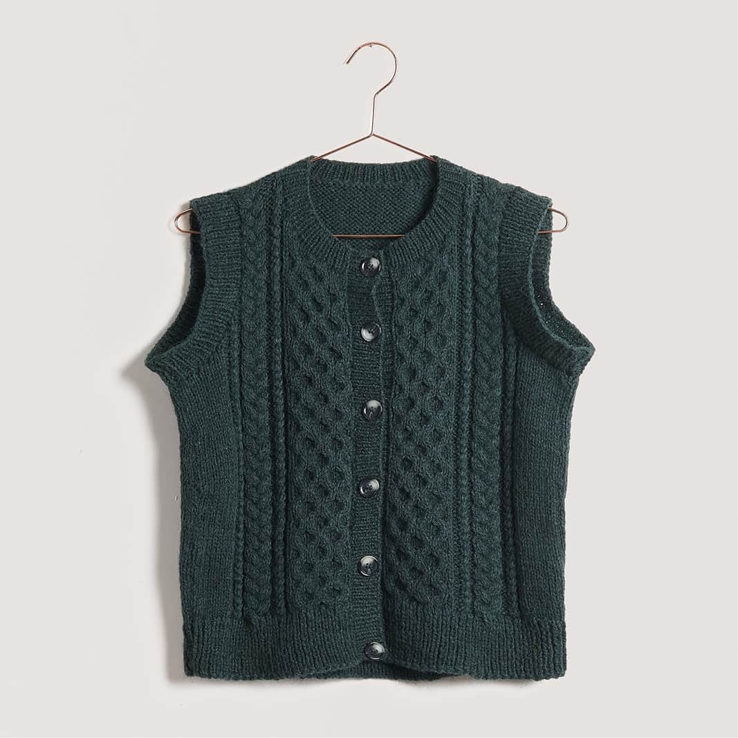Gestrickte Weste: Modell 13 aus dem Heft Lovewool No. 23