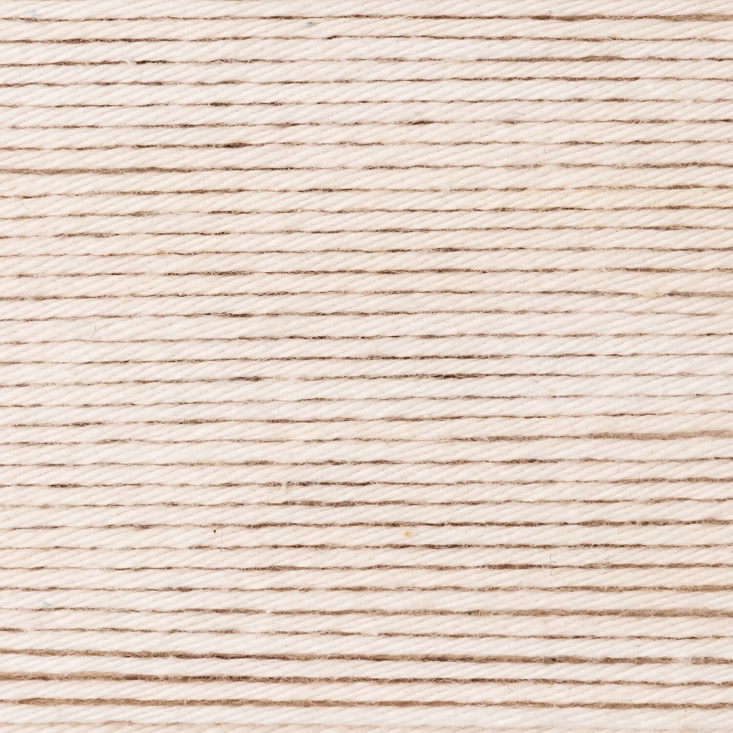 Creative Ricorumi dk, hochwertiges Baumwollgarn von Rico Design in hellem Naturton, feine gleichmäßige Struktur, ideal für Häkelprojekte, Knäuelgröße 25g