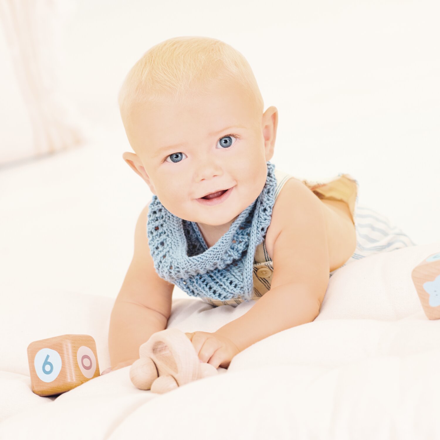 Strickset Tuch Modell 22 aus Baby 043 von Rico Design