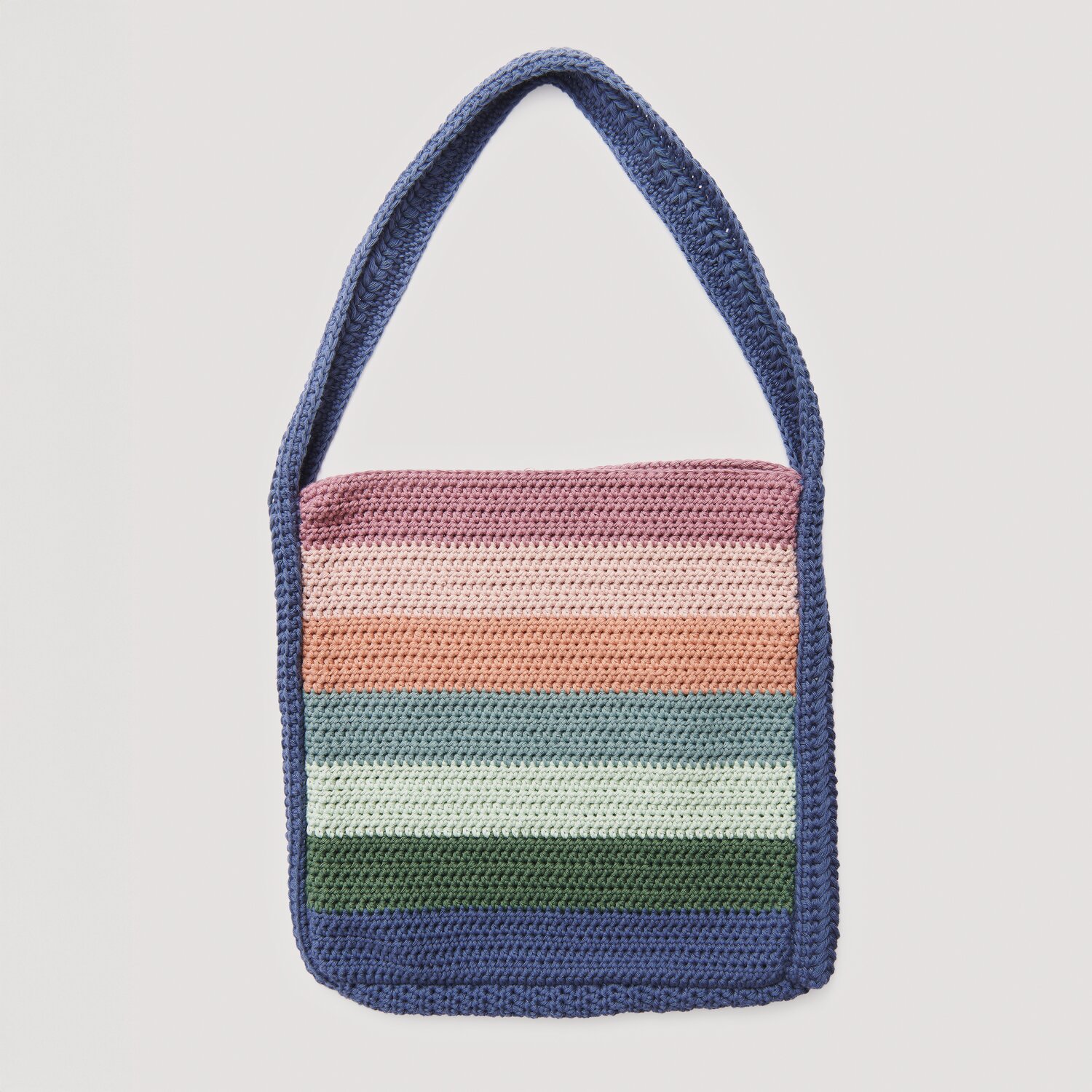 Häkelset Shopper Modell 18 A: Bunte, gestreifte Tasche aus Die Neue Masche No. 15 mit breitem Henkel.