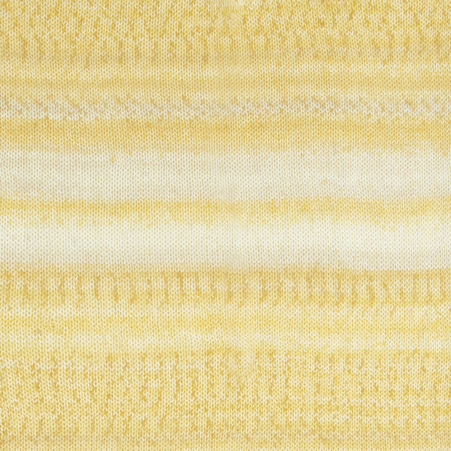 Fashion Cotton Merino Lace von Rico Design in sanften Gelbtönen, ideal für leichte Strickprojekte.