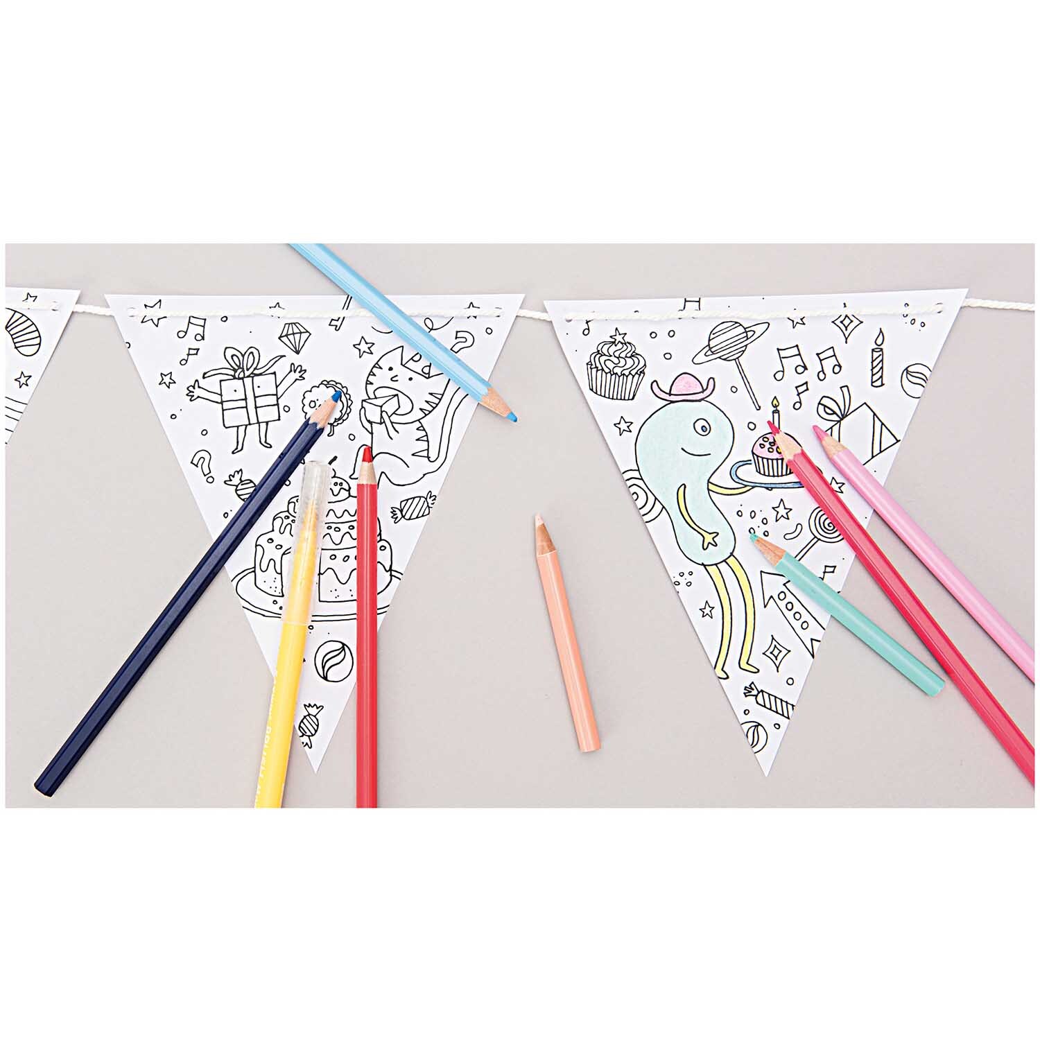 Paper Poetry Girlande Wimpel zum Ausmalen 3m Paper Poetry Girlande Wimpel zum Ausmalen 3m
