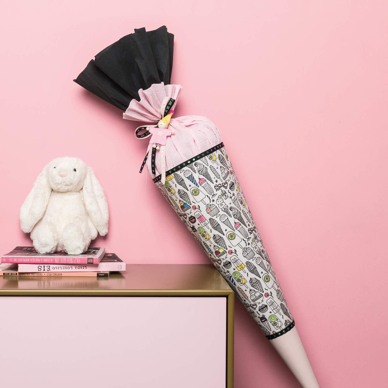 Schultüte aus Stoff selber basteln » Gratis Anleitung nutzen